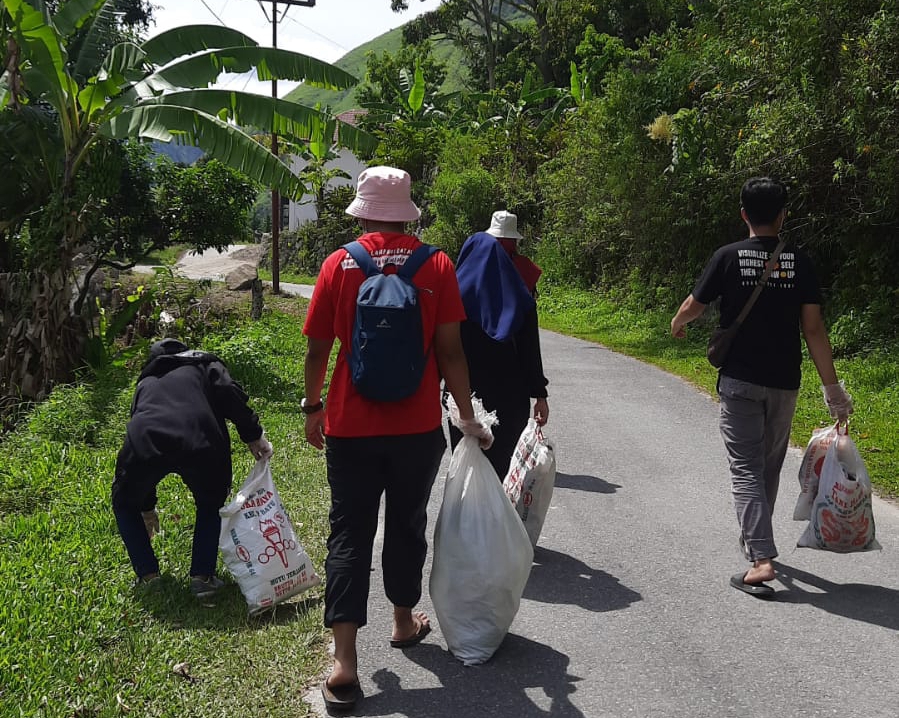 Tim Kejar Mimpi Medan dengan Kegiatam Jelajah Sampah
