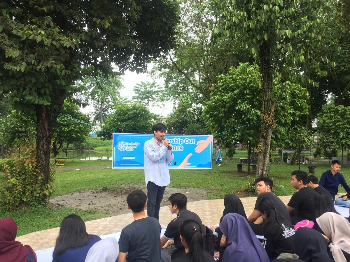 Asah Kepemimpinan, Ilmu Komunikasi USU Gelar Leadership Out Loud