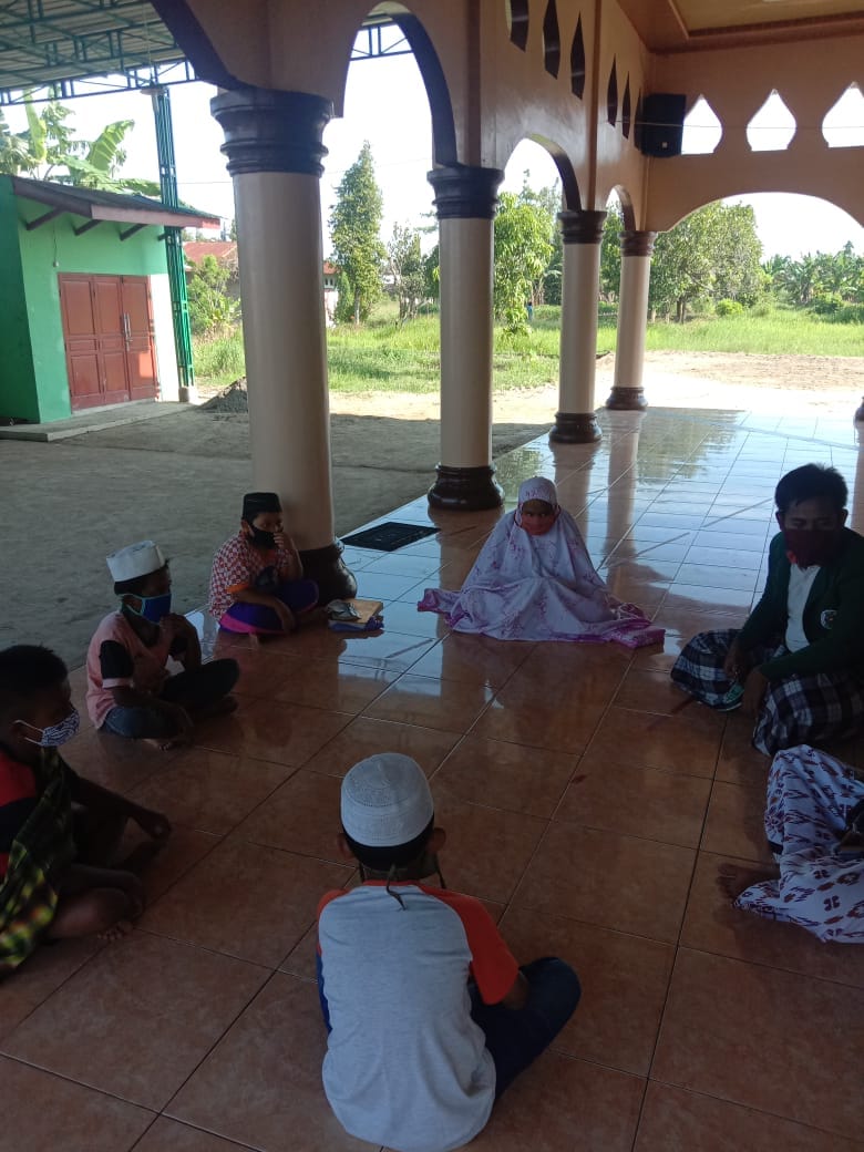Siswa SD-SMP Kesulitan PJJ, Mahasiswa USU Lakukan Pendampingan Pembelajaran