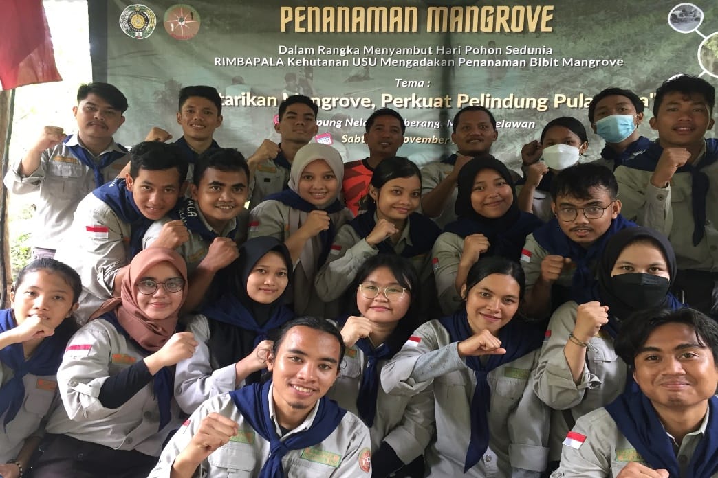 Peringati Hari Pohon Sedunia, RIMBAPALA Fakultas Kehutanan USU Adakan Aksi Tanam Mangrove