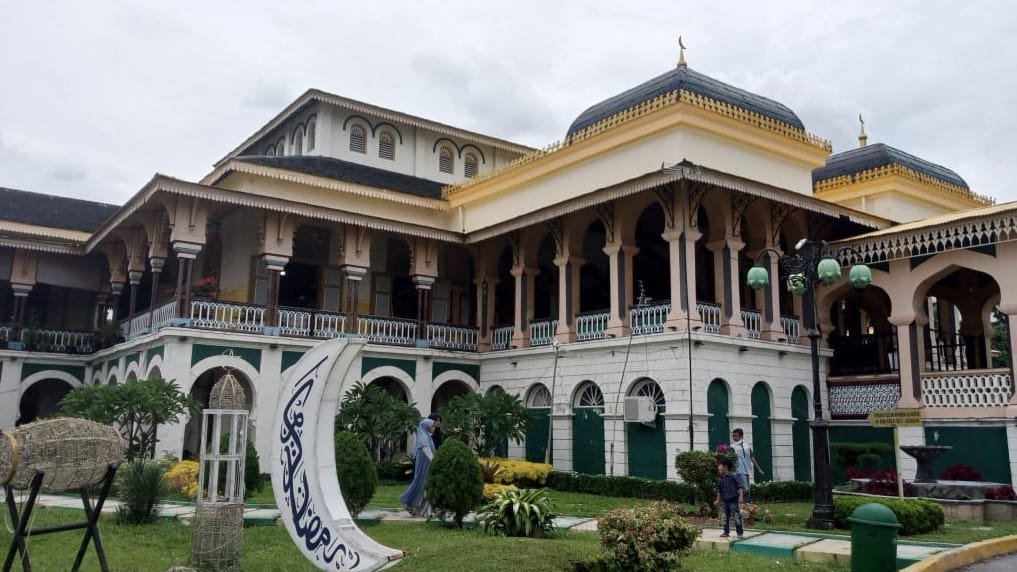 Implikasi Nilai Luhur Pancasila Dalam Wisata Budaya