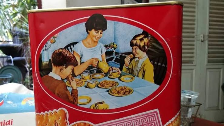 Cerita Menarik Dibalik Khong Guan, Si Biskuit Legendaris!