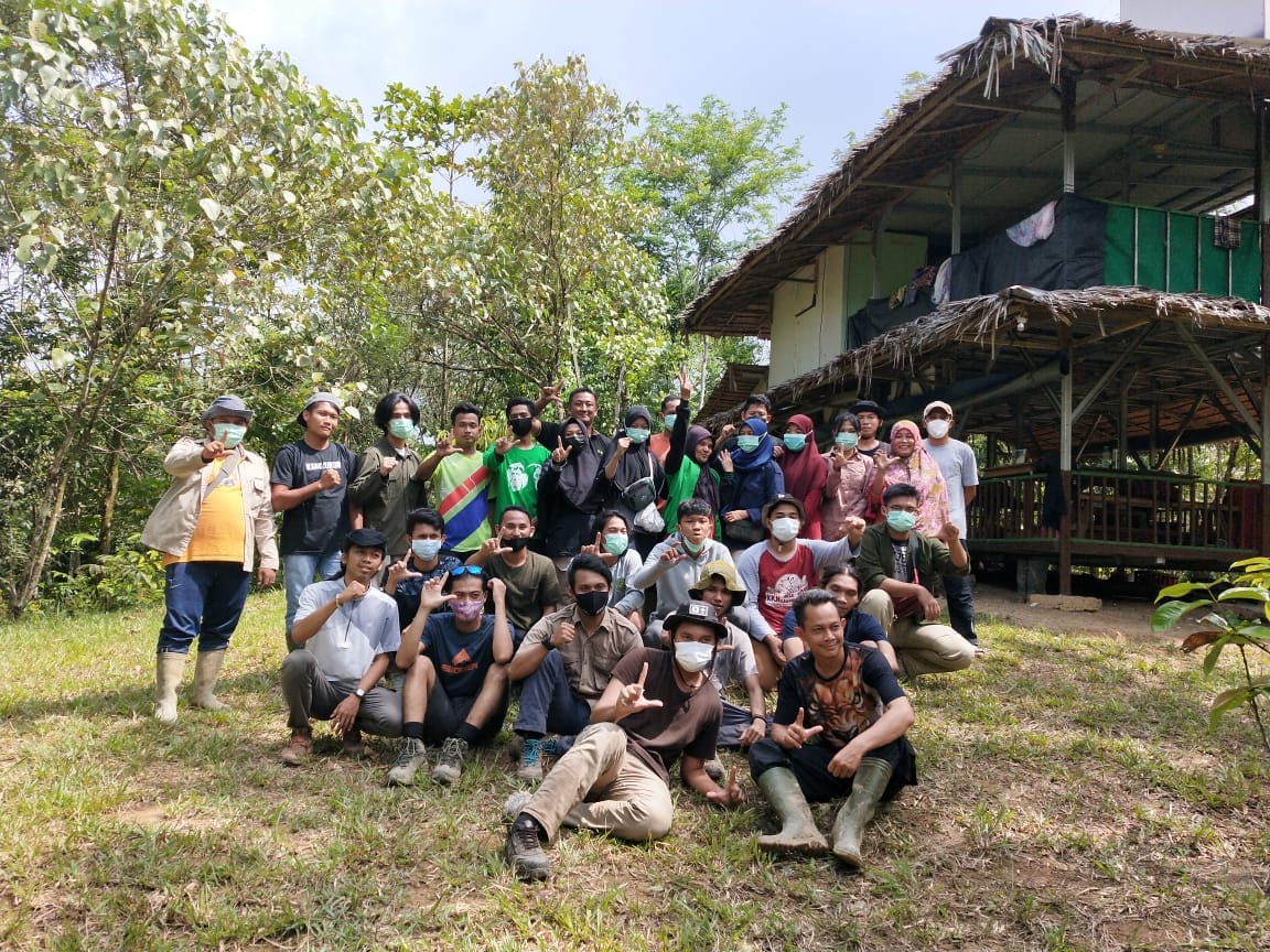 YOSL-OIC Ajak Mahasiswa Monitoring  Biodiversity di Hutan Restorasi Halaban TNGL