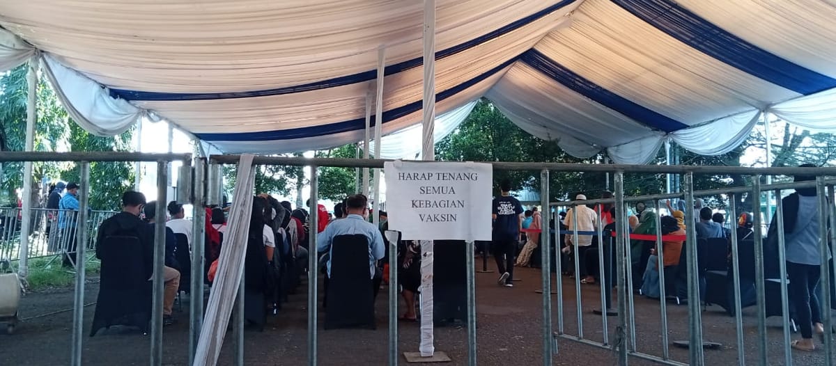 Alami Lonjakan Pendaftar, Mahasiswa USU Tak Dapat Kuota Vaksin Hari Ini