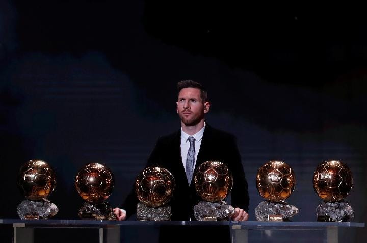Kepergian Lionel Messi: Murni Taktis atau Strategi Bisnis?