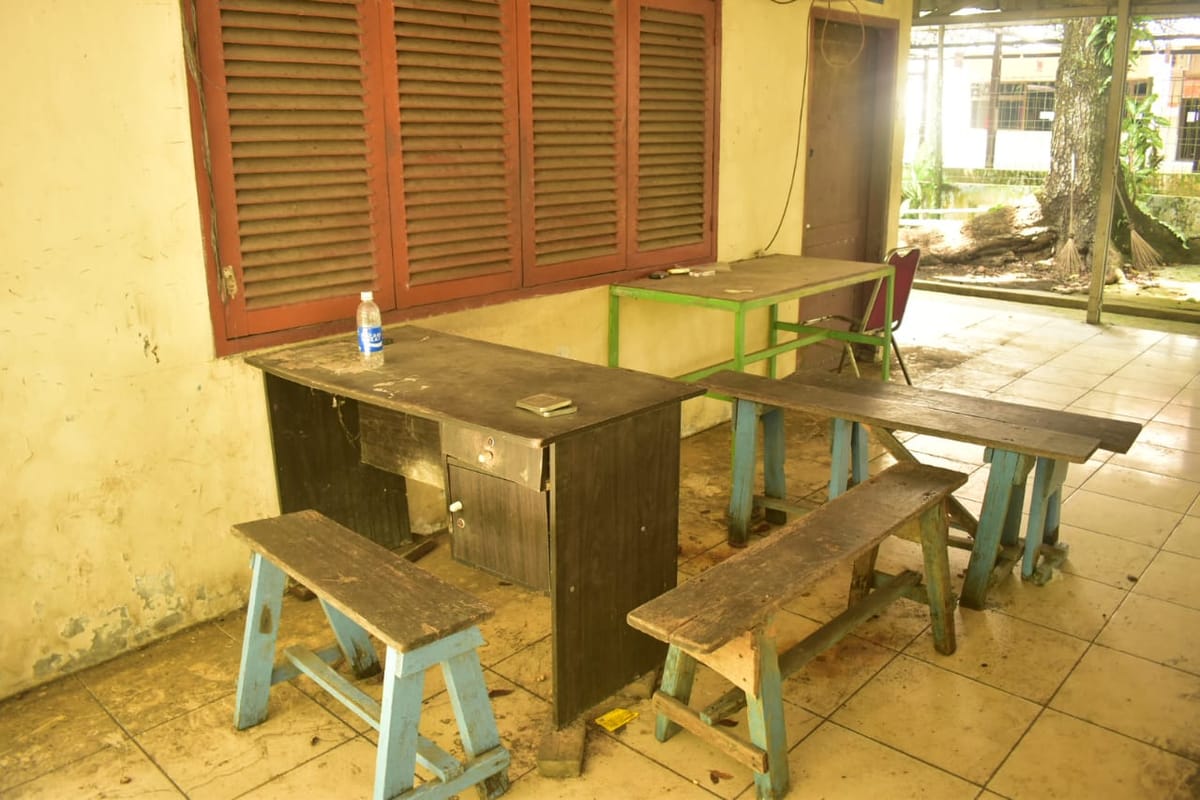 Kantin Hampa Rindukan Mahasiswa