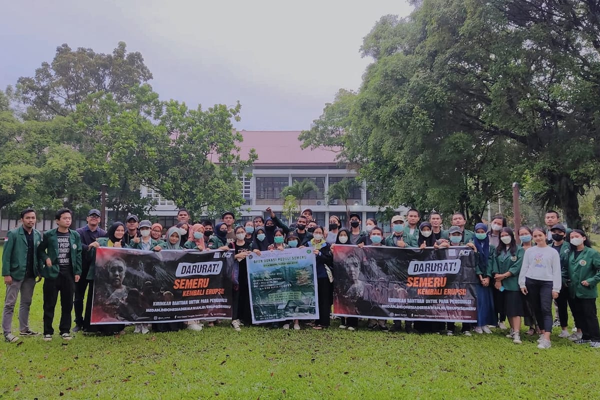 Ikatan Mahasiswa Fisika USU Adakan Aksi Galang Dana untuk Masyarakat yang Terdampak Erupsi Semeru