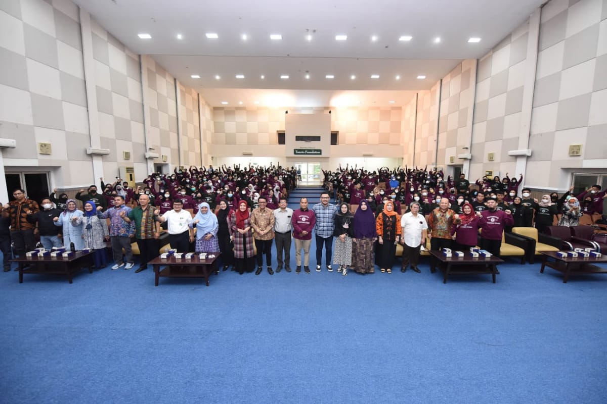 Pelepasan Peserta PMM 2 dan IISMA 2022, Wakil Rektor I Harapkan Mampu Manifestasi Diri