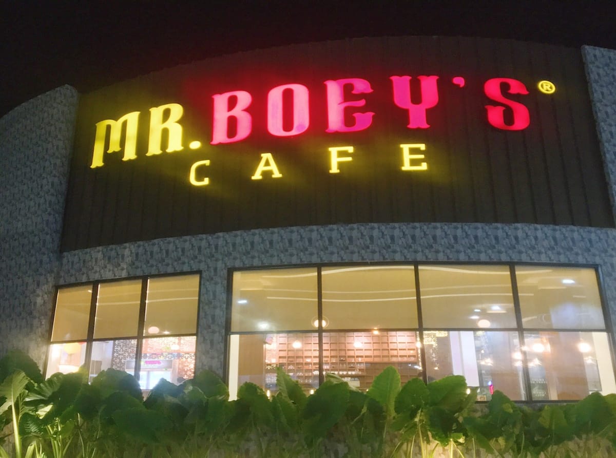 Mr. Boeys Café, Berbisnis Harus Berani Memulai