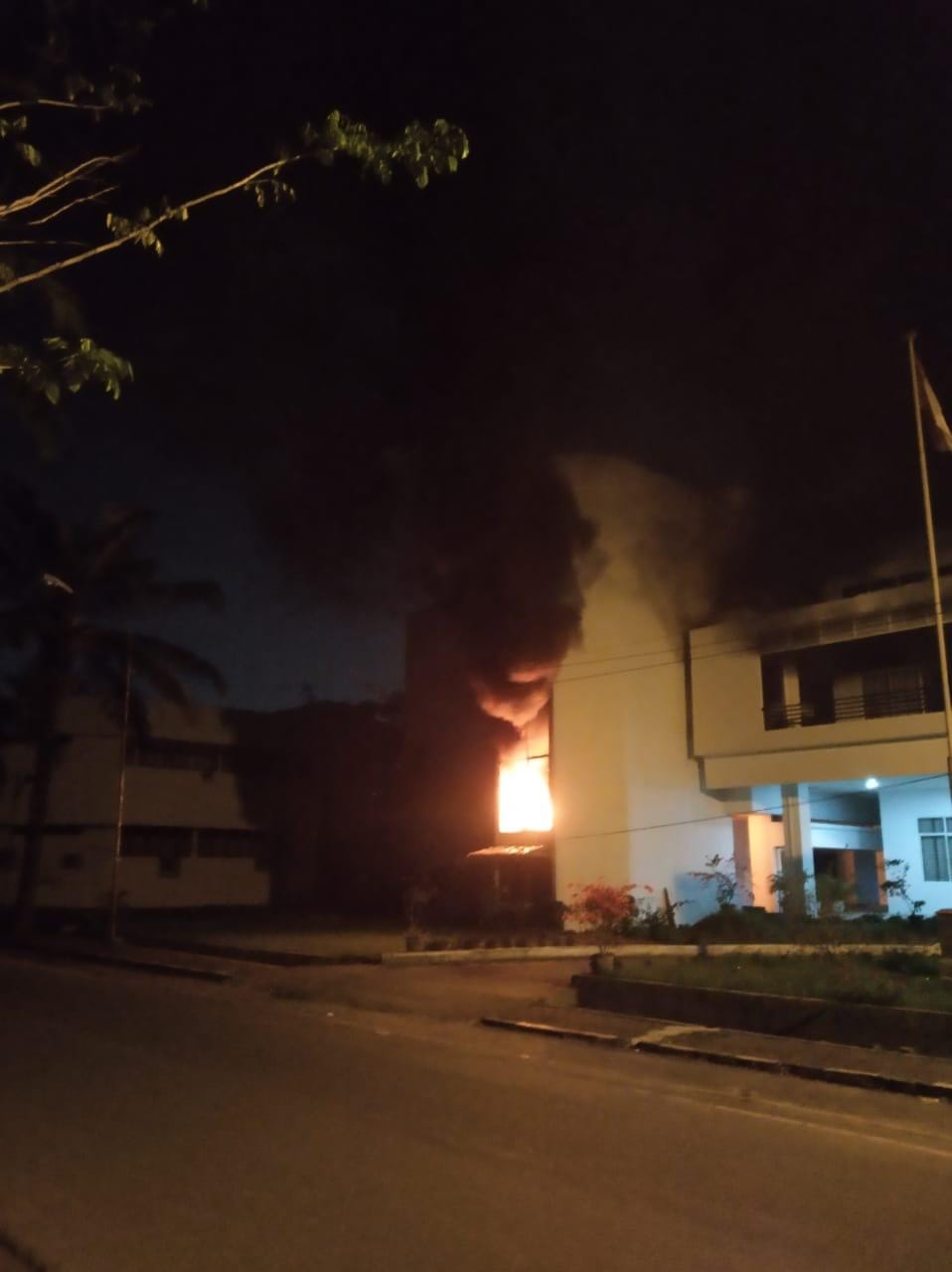 Kebakaran Gedung GBR FEB USU