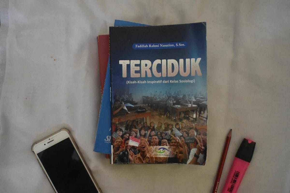 Terciduk, Kisah-Kisah Inspiratif dari Kelas Sosiologi