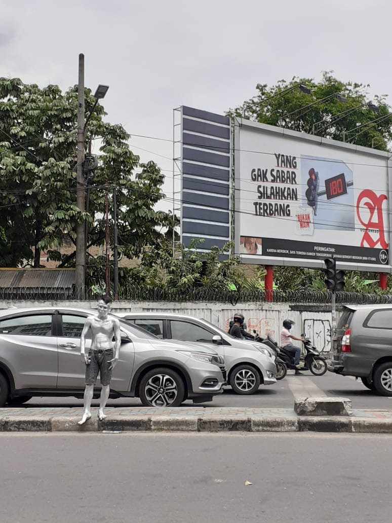 Perjuangan Manusia Perak untuk Kehidupan yang Lebih Layak