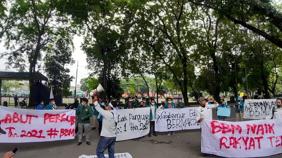 Kronologis Lengkap Aksi KAMMI SUMUT dan Aliansi Mahasiswa Sumut Bersatu Tolak Kenaikan BBM