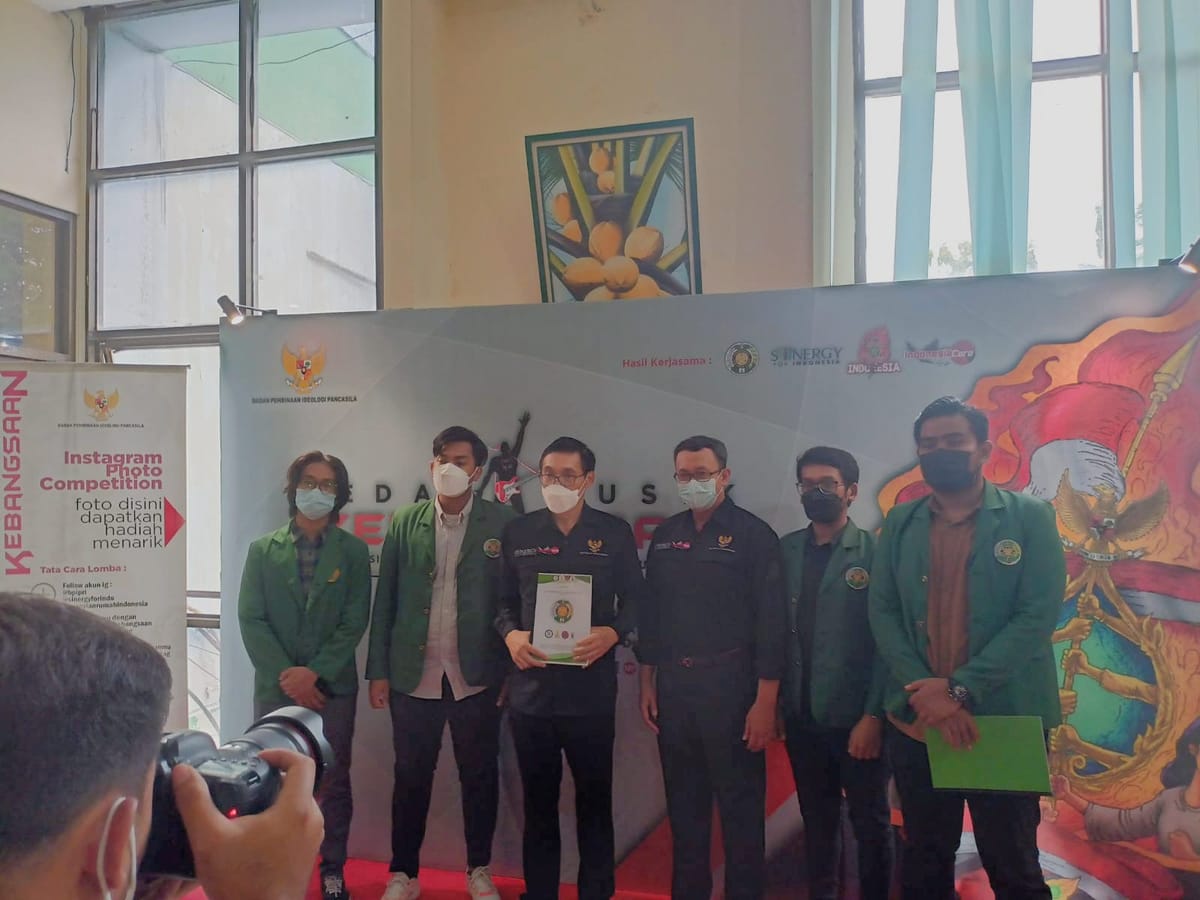 PEMA Fakultas Hukum Ajak 3 PEMA Fakultas Lainnya Serahkan Kajian Bersama tentang BPIP