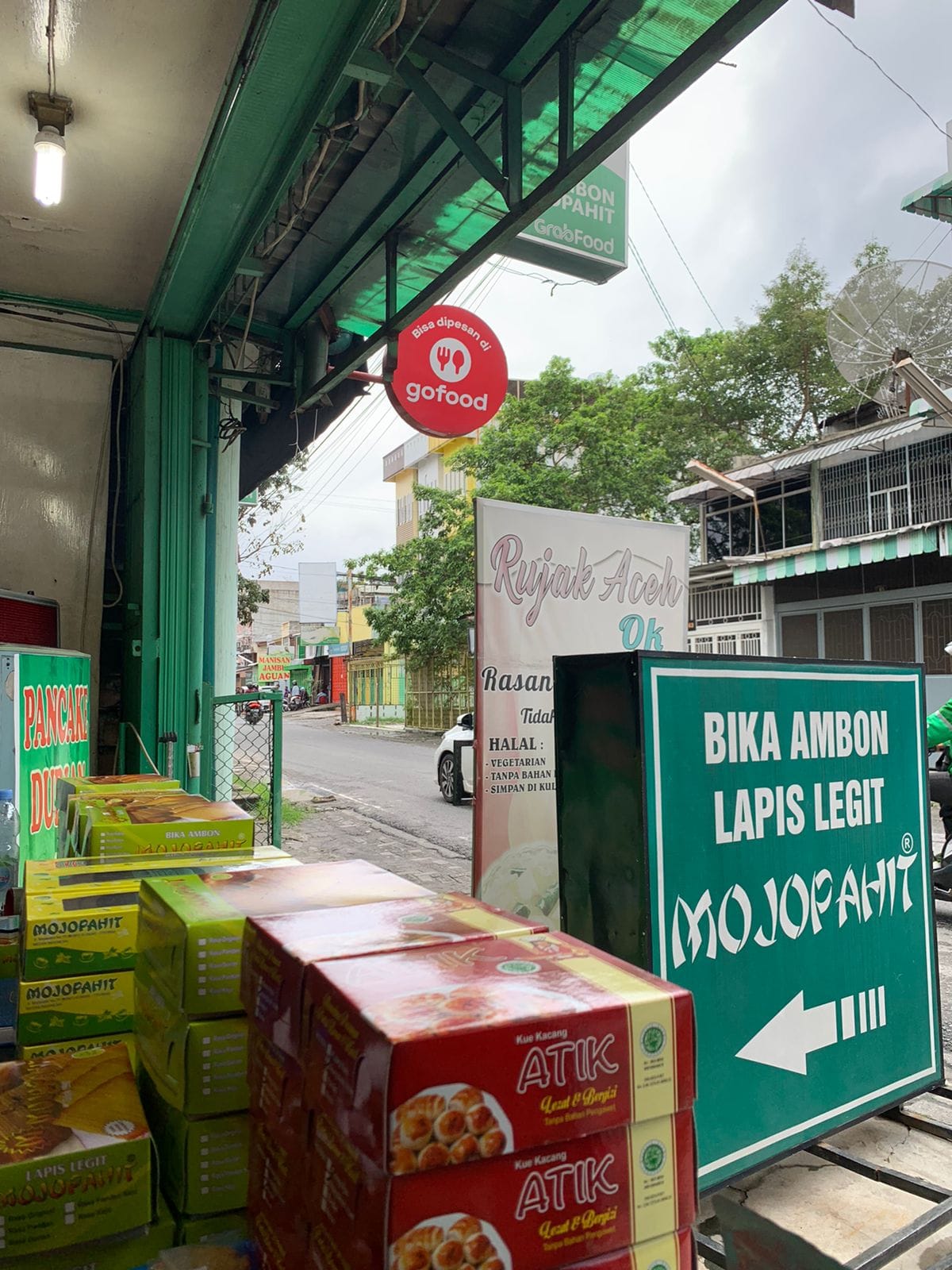 Pengaruh Budaya Organisasi Terhadap Kinerja Karyawan Bika Ambon Mojopahit!