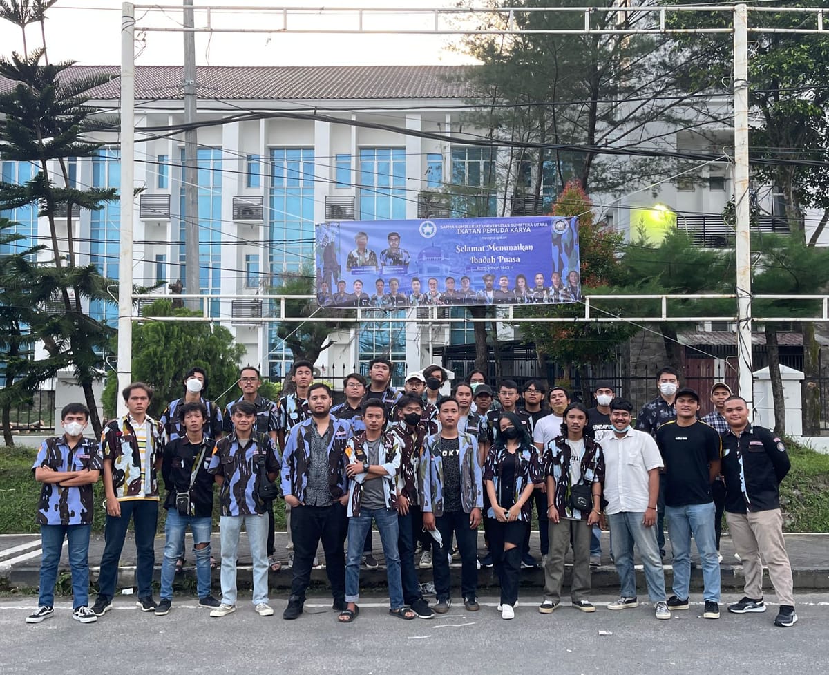 Bagikan Takjil Gratis, Ketua SAPMA IPK USU Berharap Dapat Terus Berkontribusi Positif