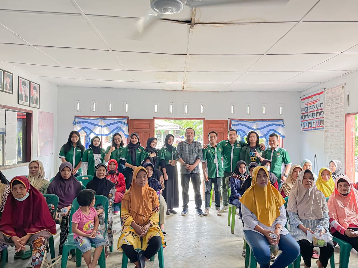 KKNTR- 118 Desa Dolok Ilir I Sukses Adakan Sosialisasi Pendirian Koperasi